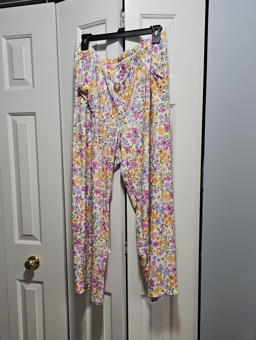 Floral Lightweight Lounge Pants